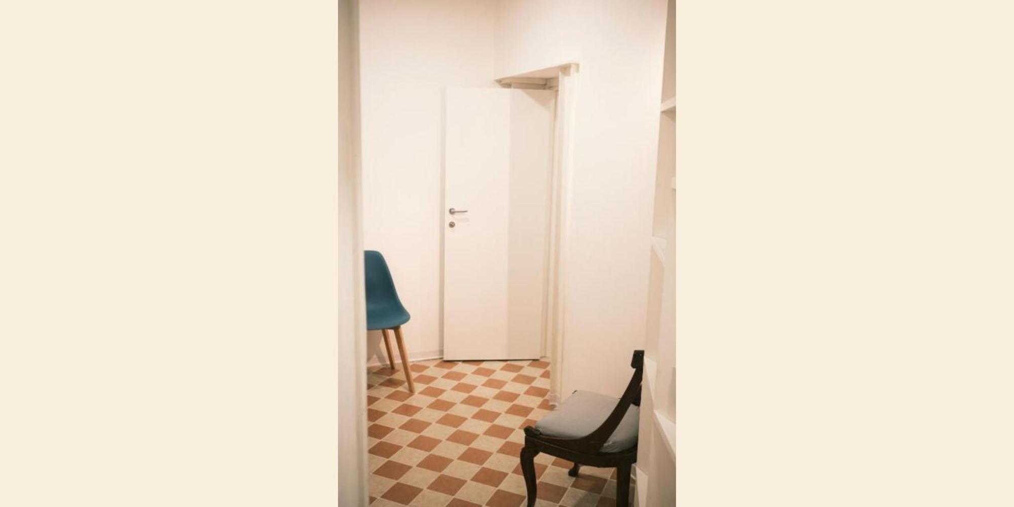 Nespolino, Piccola Casetta In Centro Storico Al Piano Terra Con Piccolo Spazio Esterno Privato Неаполь Экстерьер фото